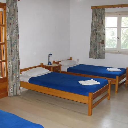 Nikos 5 * 卡科瓦托斯